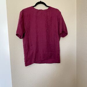 Vintage Casual Corner Floral Jacquard Red Short Sleeve Top 100% Silk Size 8